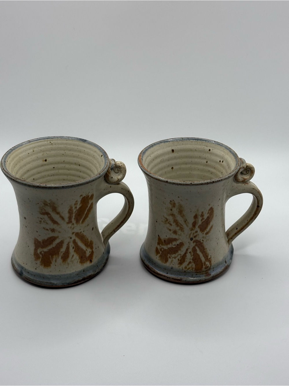 Two Handcrafted Stoneware Brown Mugs Floral Donn Zver Studio Troy Ontario 8 Oz
